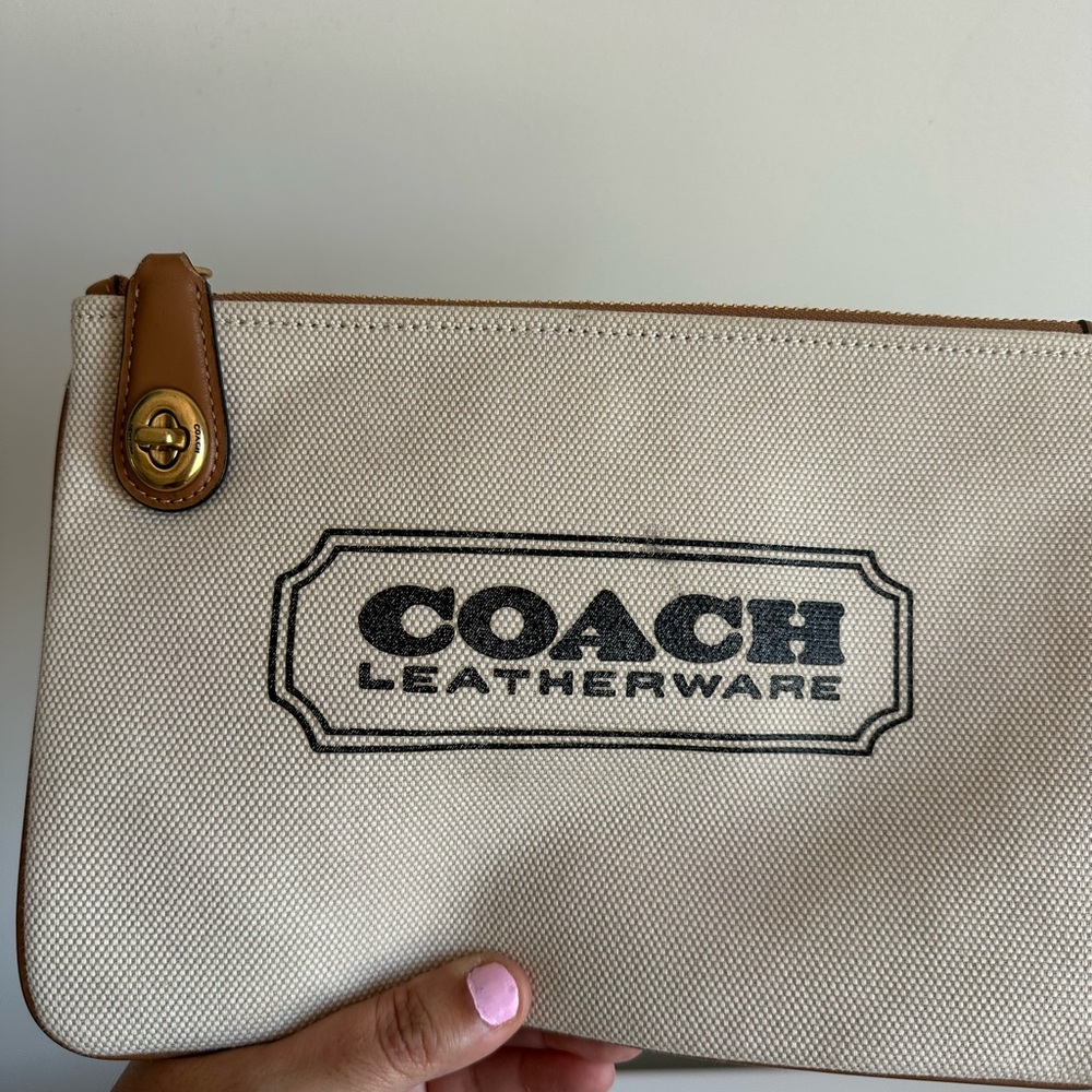 Coach Leatherware Tan and Brown Toiletry Bag